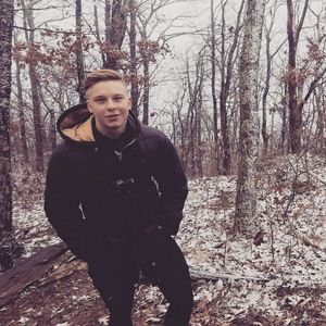 Meet your Posher, Brandon